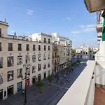 Next To La Giralda Terraza